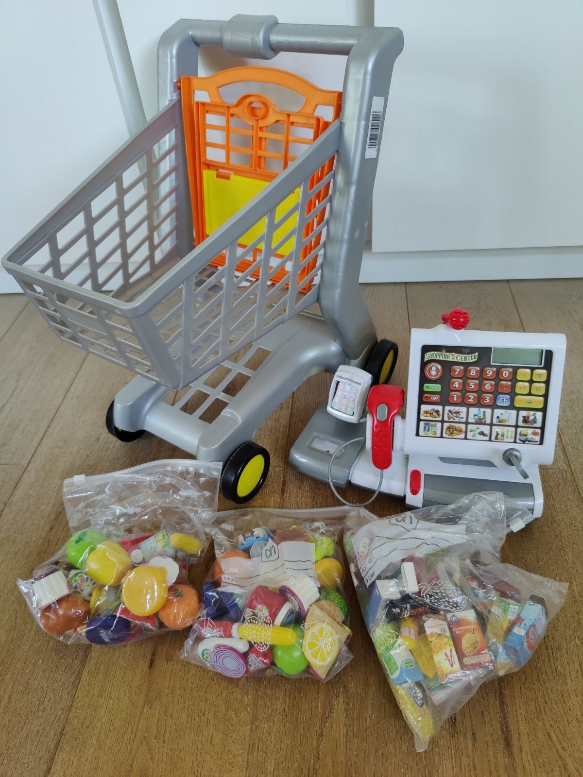 Klein Toys winkelwagen en winkelkassa + veel boodschappen, Ophalen, Gebruikt, Kunststof, Speelkeuken-accessoire