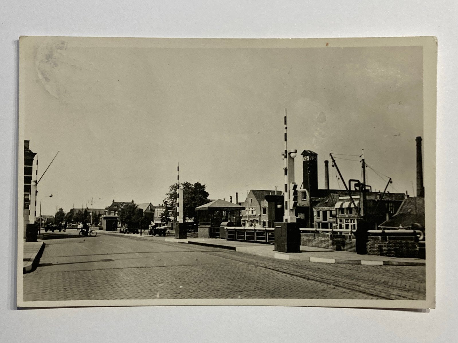 Oude Ansichtkaart Sneek, Jousterkade - 1946, Verzenden, 1940 tot 1960, Gelopen, Friesland