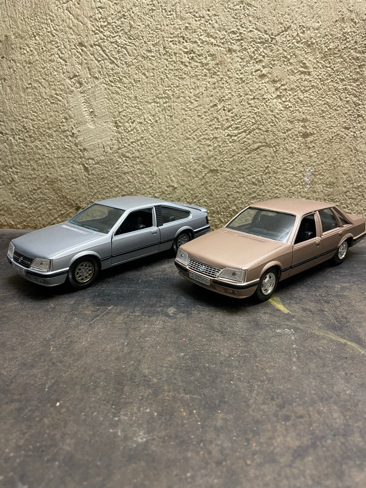 Opel Monza en Senator modelauto's incl originele box, Ophalen of Verzenden, Gebruikt