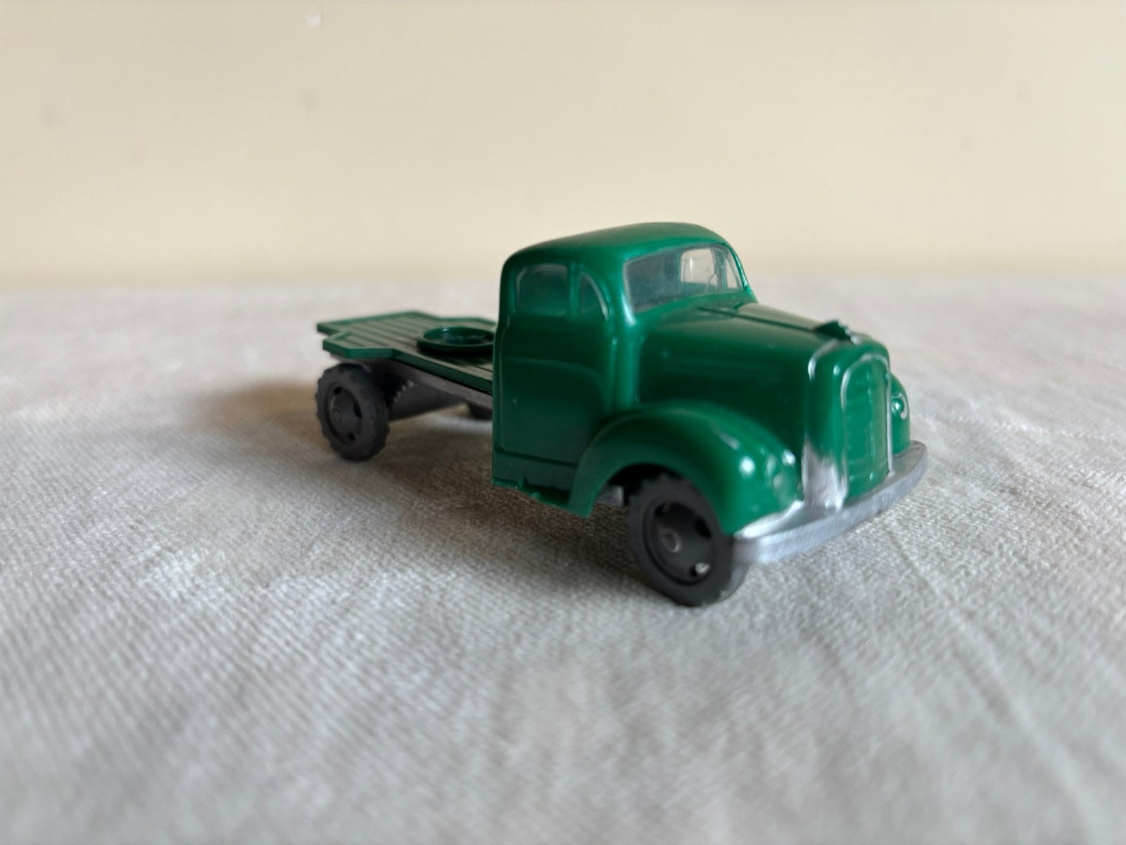 Vintage Siku vrachtwagen van plastic., Hobby en Vrije tijd, Ophalen of Verzenden, Zo goed als nieuw, Bus of Vrachtwagen, SIKU