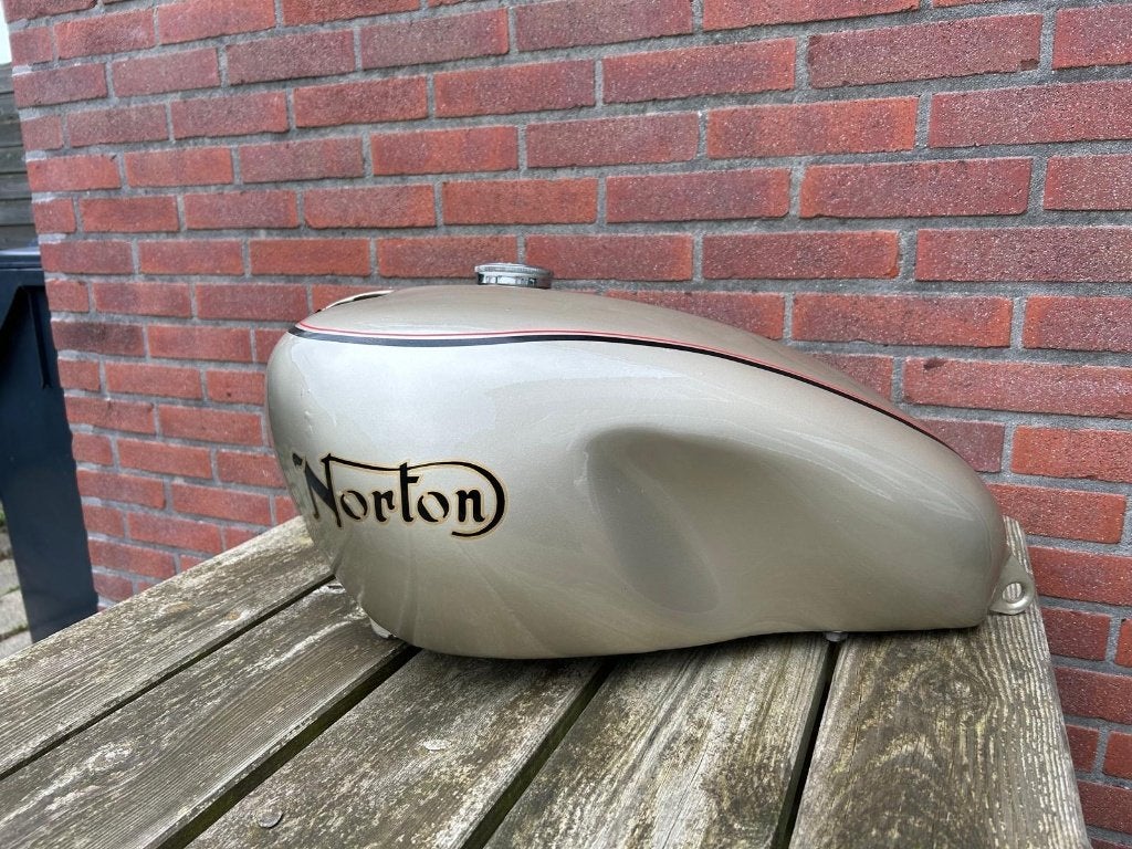 vintage benzinetank Norton 50'er jaren; type onbekend, Motoren, Ophalen of Verzenden, Gebruikt