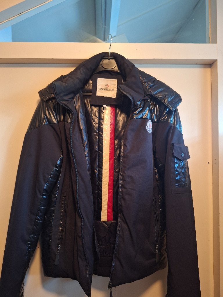 JASSEN MERK, Moncler, Zwart, Overige maten, Ophalen of Verzenden