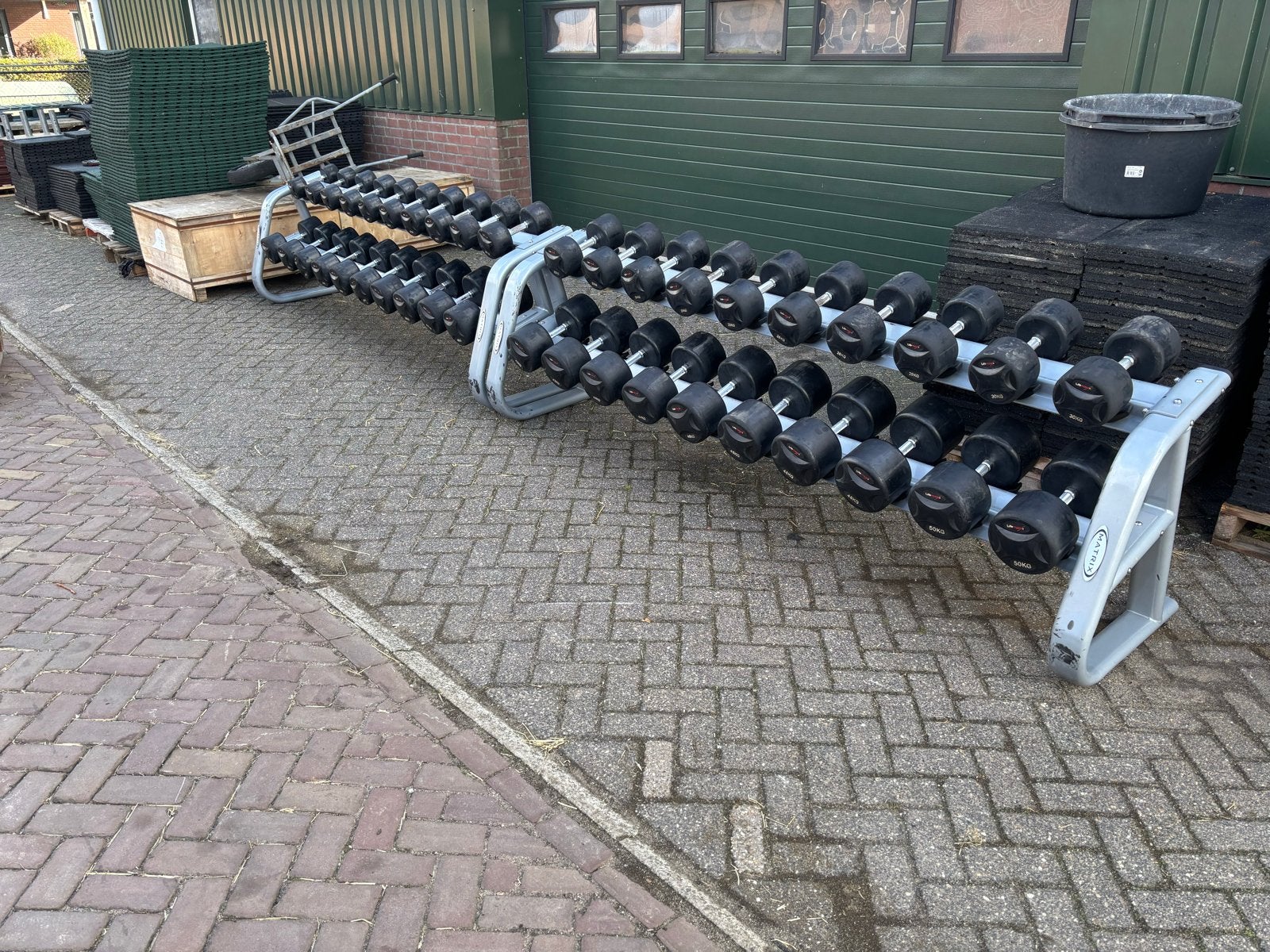 Lifemaxx Dumbbellset 1-50 kg met toren en Precor rekken, Ophalen, Gebruikt, Lifemaxx, Lifemaxx