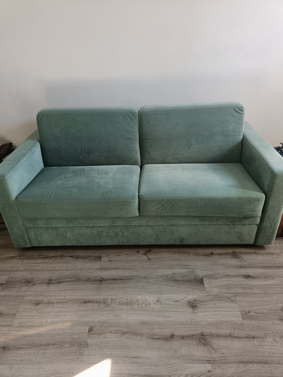 Hovden slaapbank - Comfortabel en praktisch, Huis en Inrichting, Tweepersoons, Zo goed als nieuw, Groen, 140 cm