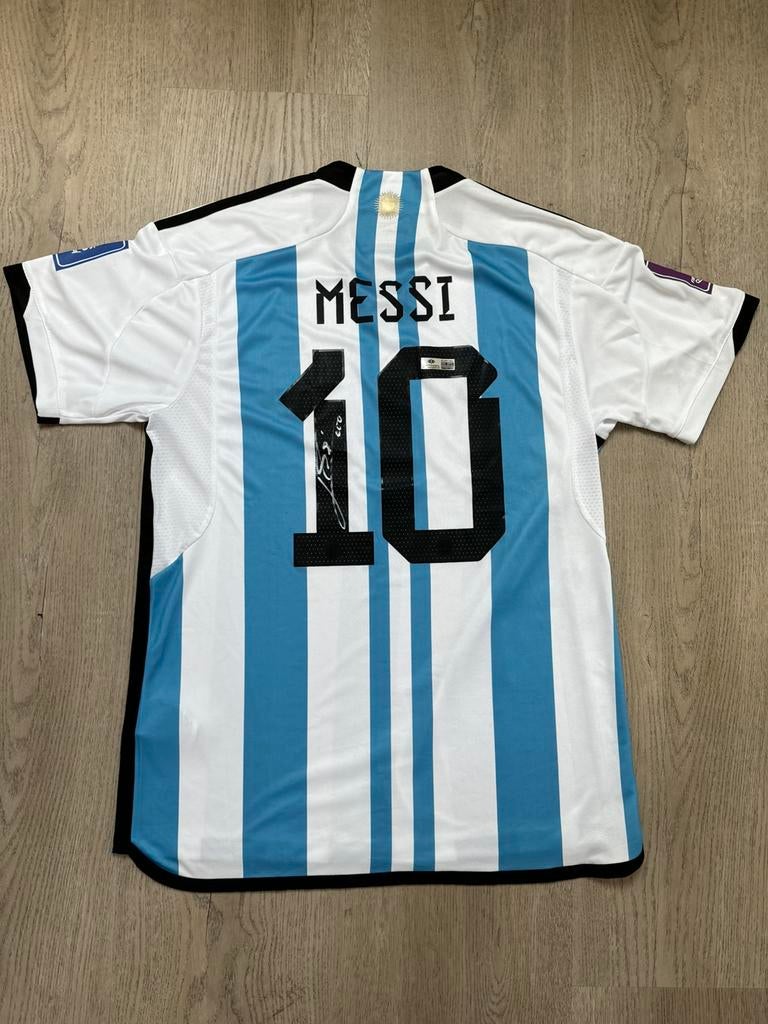 Gesigneerd shirt Lionel Messi, Ophalen of Verzenden, Zo goed als nieuw, Buitenlandse clubs, Shirt