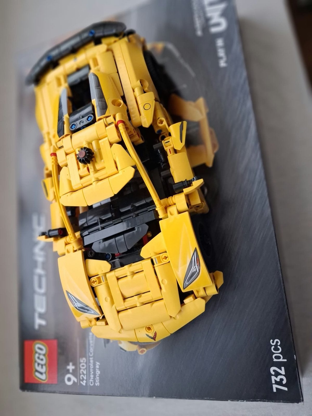 LEGO Technic Chevrolet Corvette Stingray 42205 - Compleet, Ophalen of Verzenden, Zo goed als nieuw