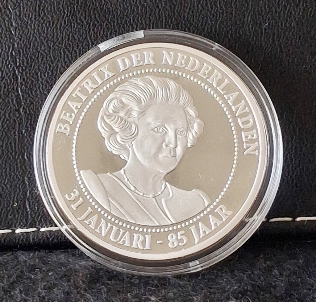 penning Koningin Beatrix 85 jaar, Postzegels en Munten, Penningen en Medailles, Ophalen of Verzenden, Overige materialen, Nederland