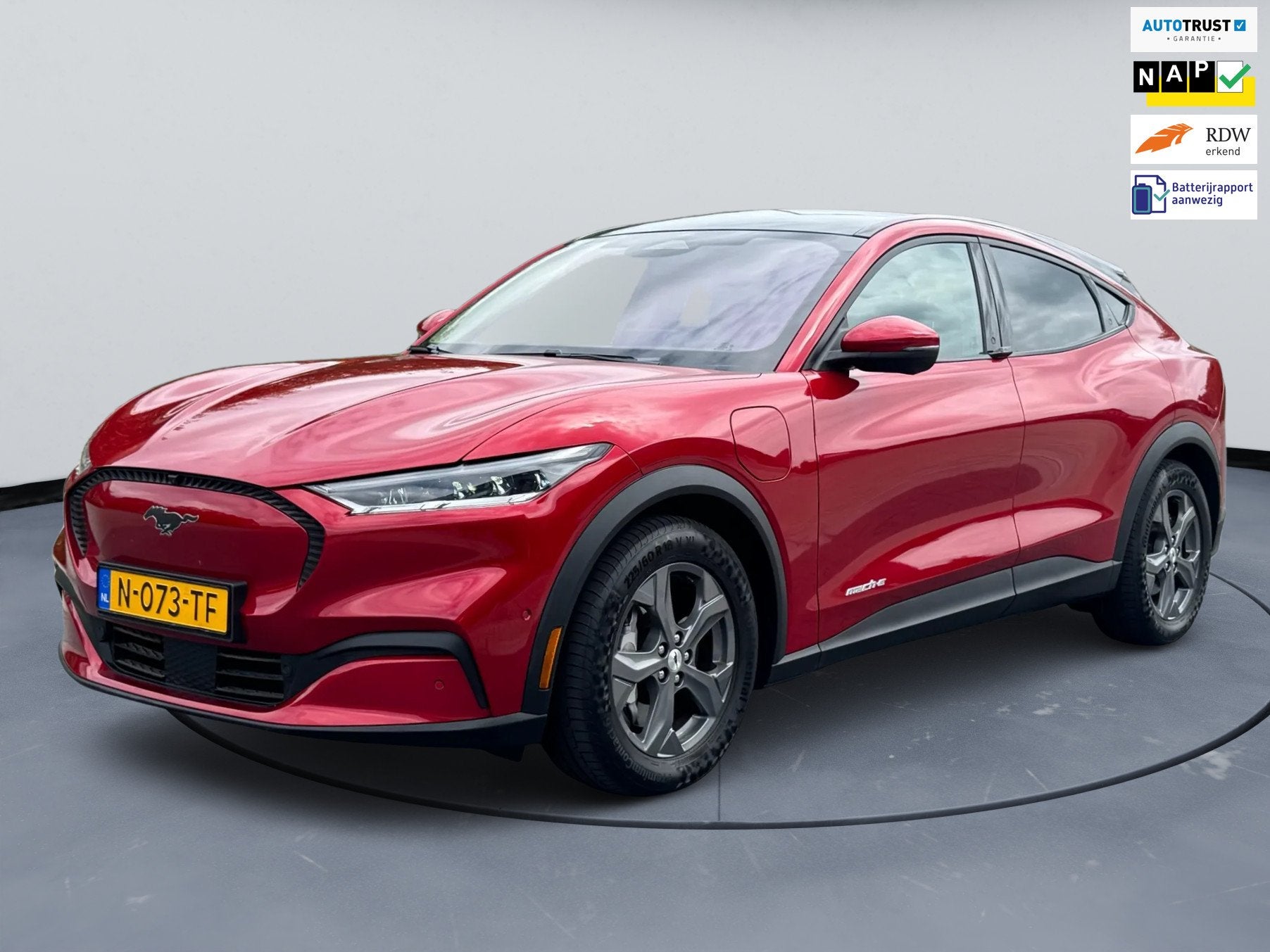 Ford Mustang Mach-E RWD 75 kWh|Pano|Adaptivecruise|B&O|SOH94, Auto's, Ford, Automaat, Achterwielaandrijving, Gebruikt, 750 kg