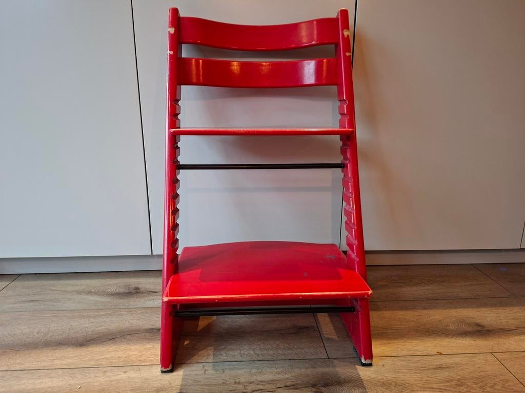 Rode Stokke Tripp Trapp kinderstoel - Gebruikt, Ophalen, Gebruikt, Meegroeistoel, Aanschuifbaar