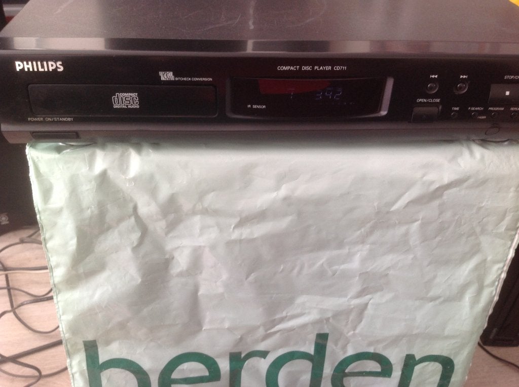 Philips CD711 Compact Disc Player, Ophalen of Verzenden, Zo goed als nieuw, Philips, Draagbaar