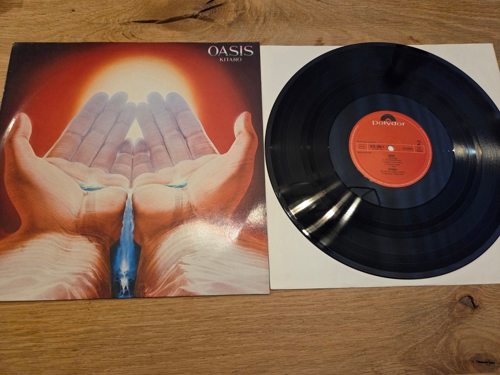 Kitato Oasis LP, Ophalen of Verzenden, Zo goed als nieuw