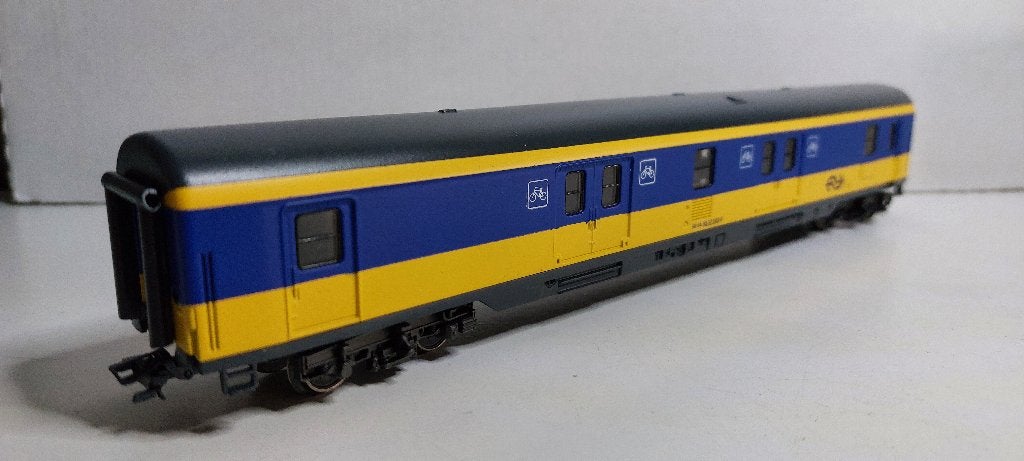 Fiets Rijtuig van de Nederlandse Spoorwegen *Nieuw* (06), Hobby en Vrije tijd, Modeltreinen | H0, Wisselstroom, Ophalen of Verzenden