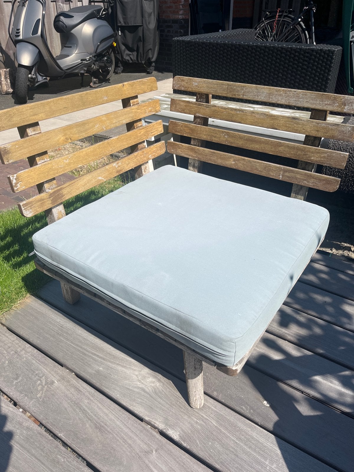 Houten hoekelement met kussen, Ophalen, Gebruikt, Hout