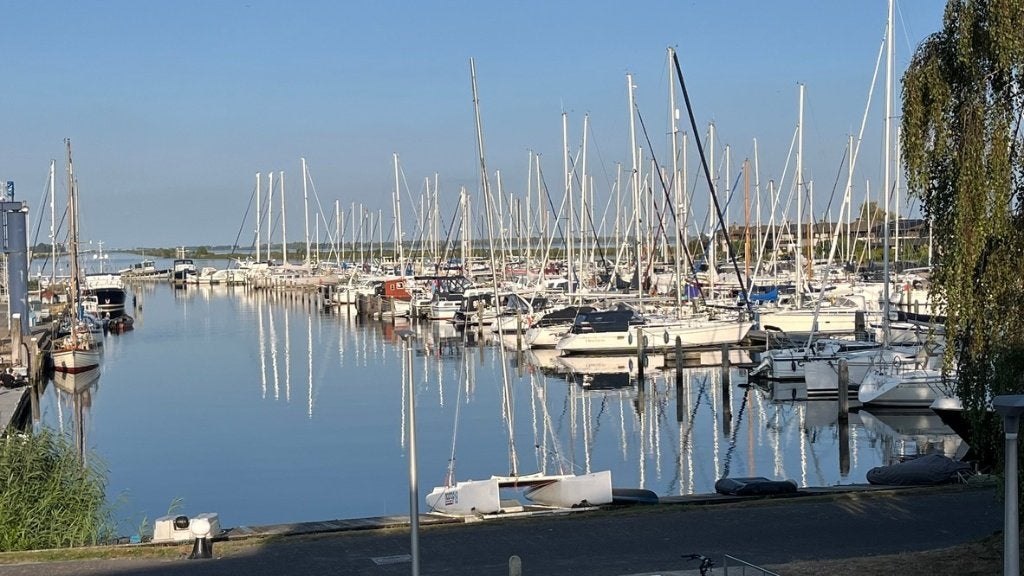 Ligplaats Marina Schokkerstrand te huur 2026/2027/2028, Buiten