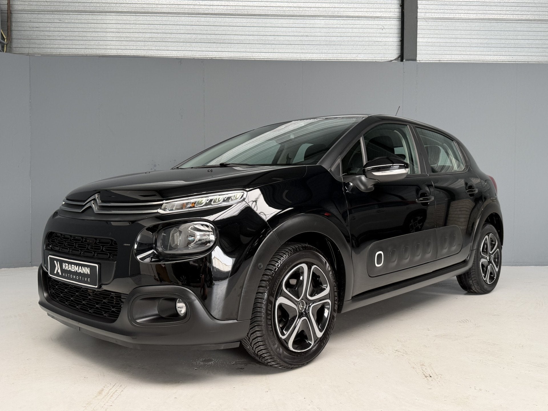 Citroën C3 1.2 PureTech S&S Shine Automaat|GARANTIE|Carplay, Auto's, Citroën, Huisgarantie, 1199 cc, Met garantie (alle), Zwart