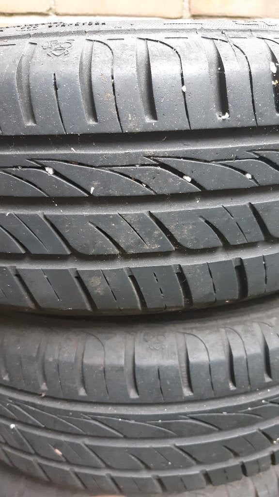 2x 165/65 R13 zomer, Ophalen, Zo goed als nieuw