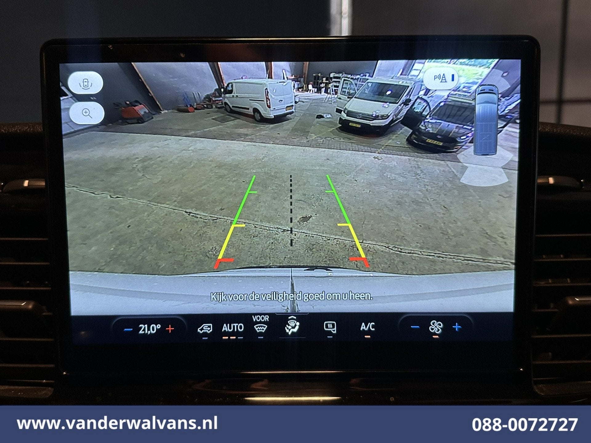 Ford Transit 2.0 TDCI 130pk L3H3 Euro6 Airco | Camera | Appl, Voorwielaandrijving, Dealer onderhouden, Stof, 4 cilinders