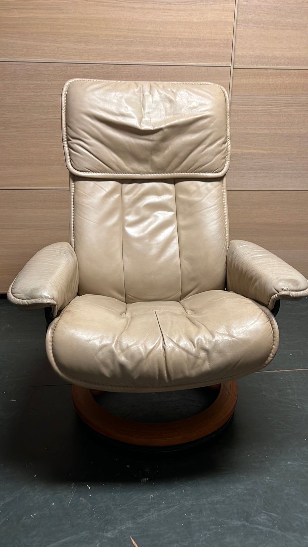 Stressles fauteuil, Huis en Inrichting, Ophalen, Gebruikt, Leer
