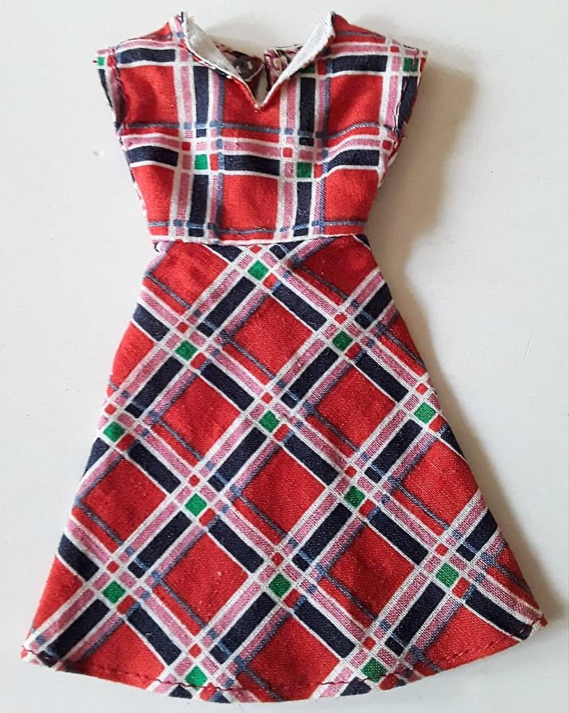 Vintage Funtime jurk uit 1979 voor Sindy barbie pop. Kleding, Ophalen of Verzenden, Gebruikt, Kleertjes
