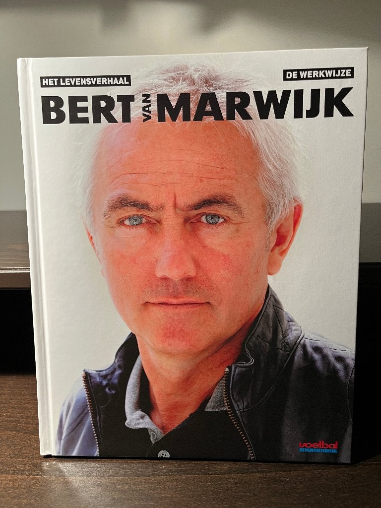Bert van Marwijk, Ophalen of Verzenden, Zo goed als nieuw, Balsport