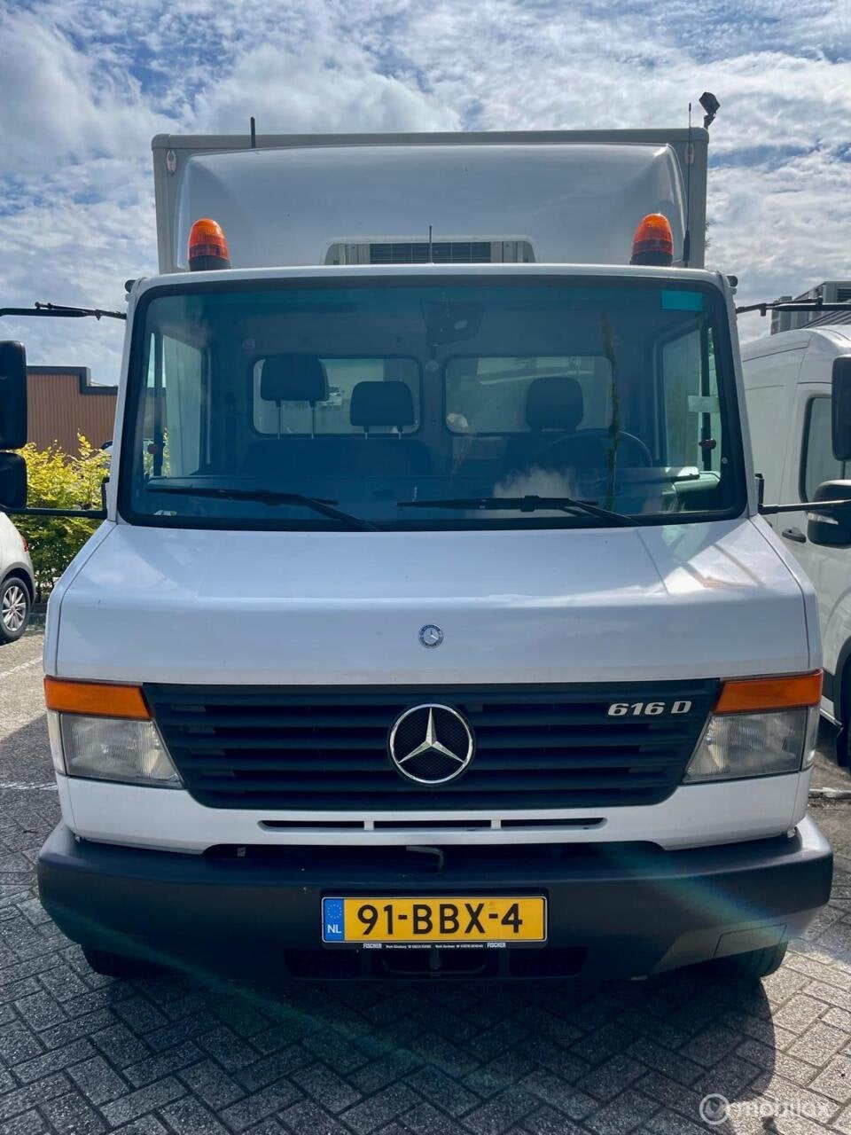 Mercedes Vario 616 2013 ex douane 38.246 km Nieuwstaat, Auto's, Euro 5, Gebruikt, Wit, Bedrijf