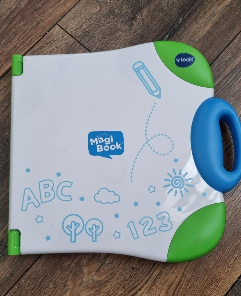 Vtech MagiBook met boekje niveau 1, Ophalen of Verzenden, Zo goed als nieuw