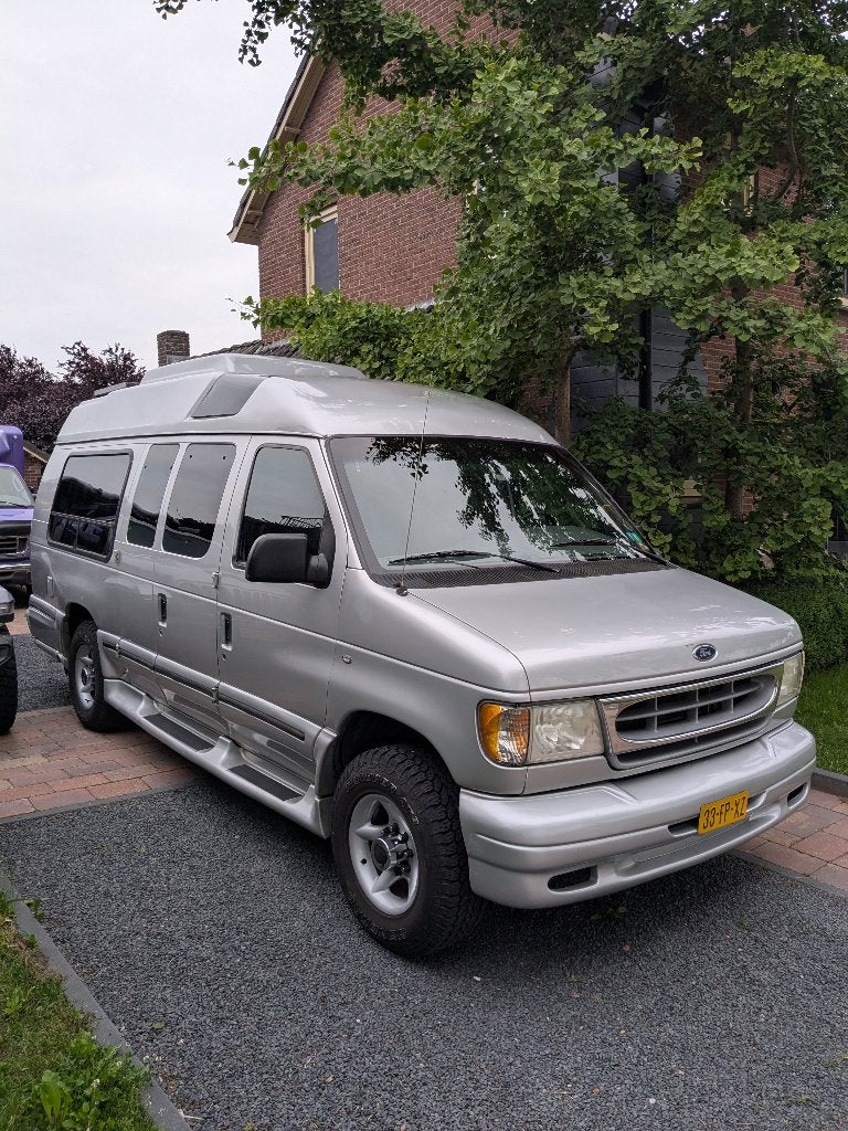Ford Econoline E350 (camper), Auto's, Achterwielaandrijving, 8 cilinders, Overige carrosserieën, 5400 cc