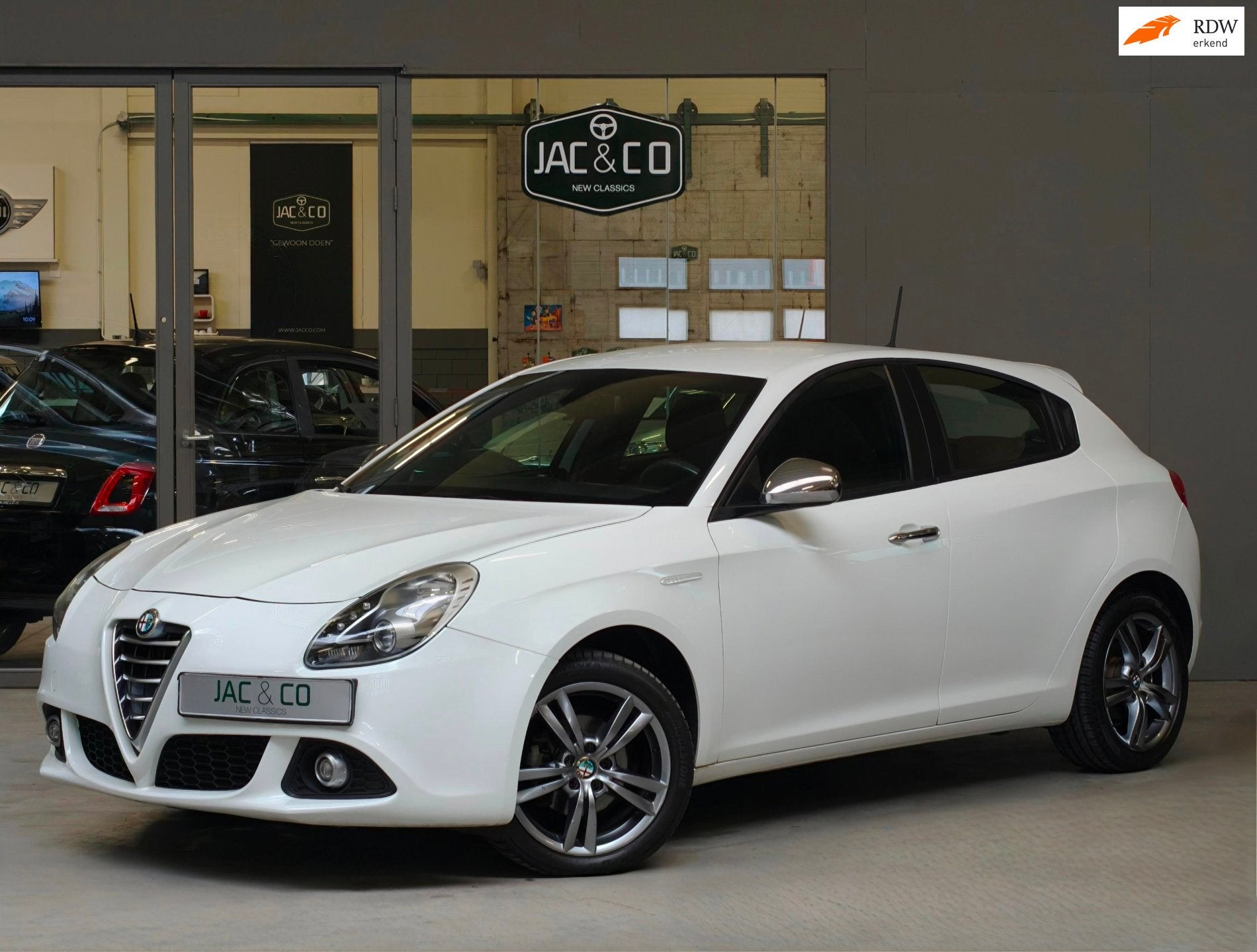 Alfa Romeo Giulietta 1.4 T Veloce, Auto's, Voorwielaandrijving, Stof, Gebruikt, Zwart