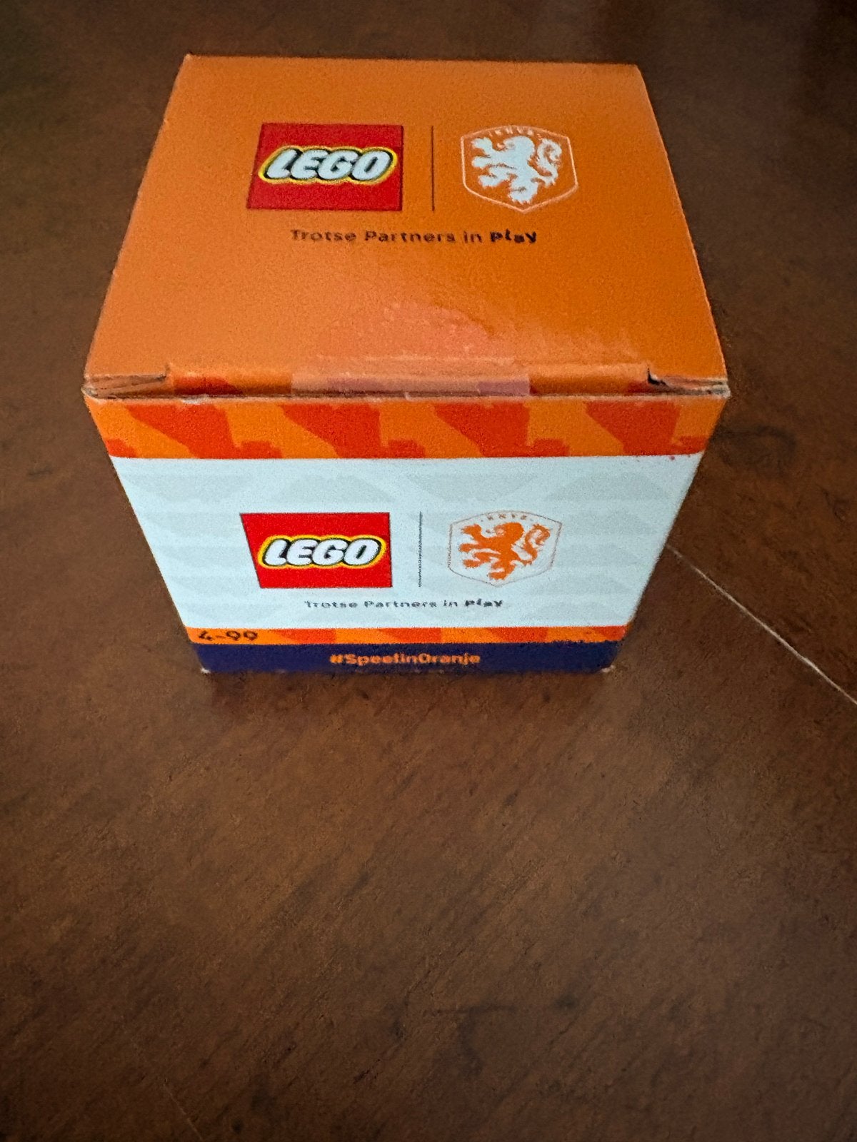 Lego WK doosje - Troste Partners in Play #SpeelinOranje, Overige thema's, Verzenden, Lego, Overige typen