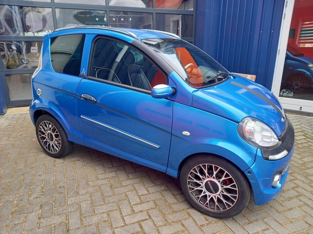 Microcar M.go DCI 2012 brommobiel 18687 KM, Auto's, Automaat, Metallic lak, Gebruikt, Blauw