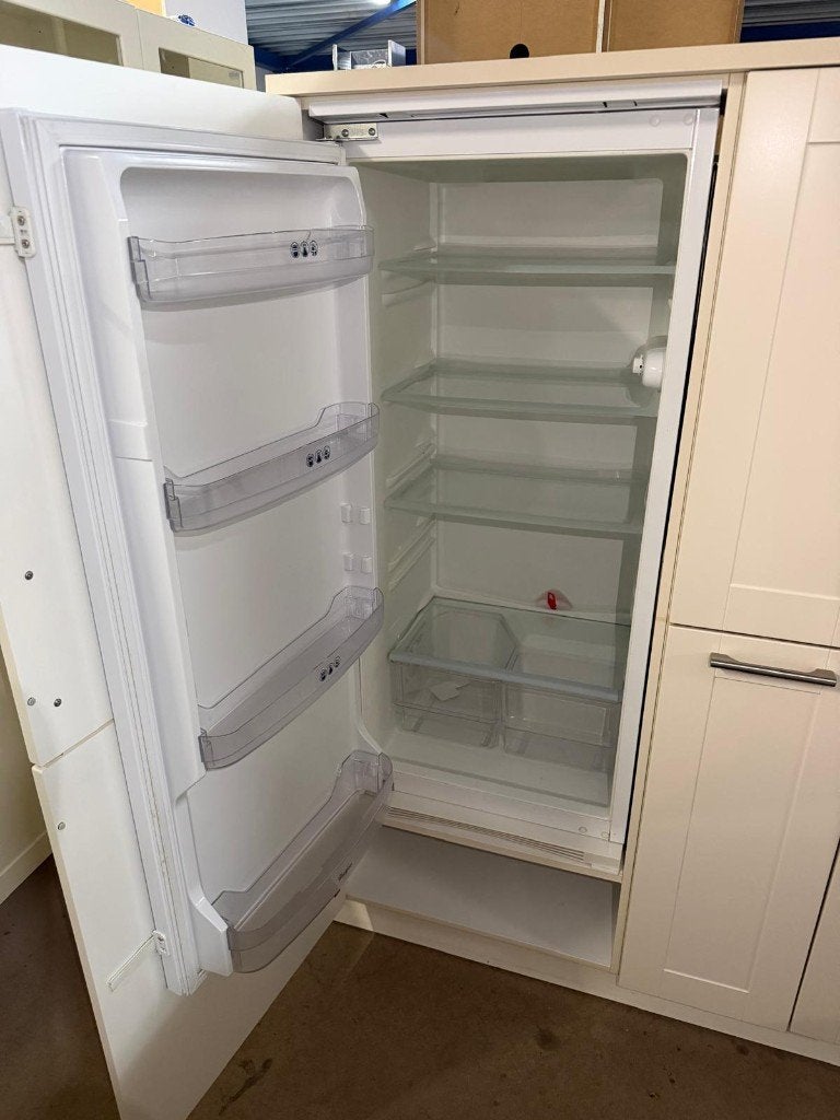 Complete keuken Compleet met APP 120Keukens op voorraad 3001, Ophalen, Zo goed als nieuw, Hoekkeuken, Greeploos
