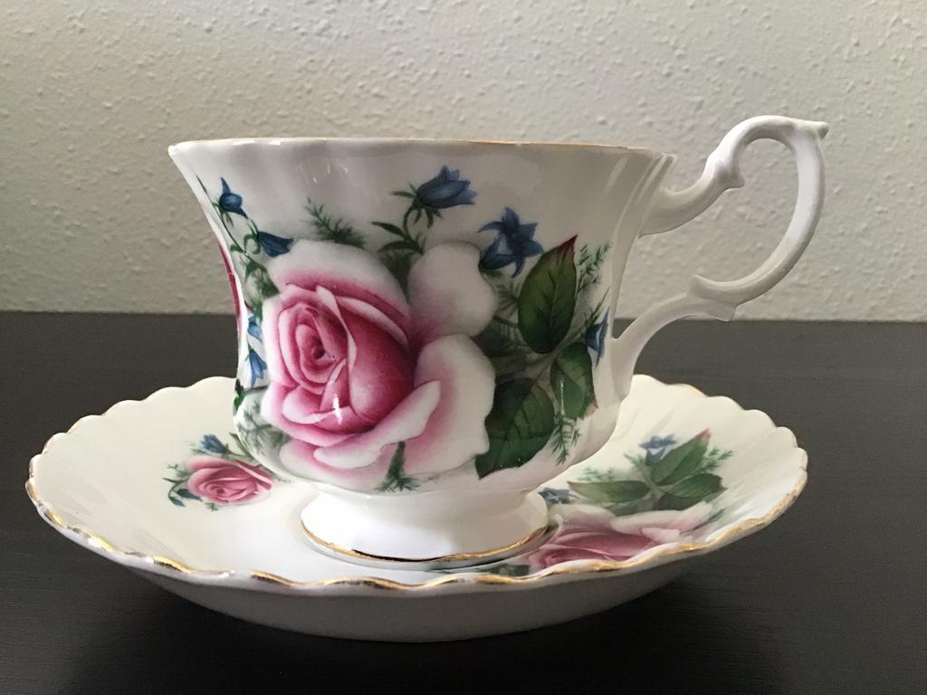 Richmond bone china england, engelse kop en schotel., Ophalen of Verzenden