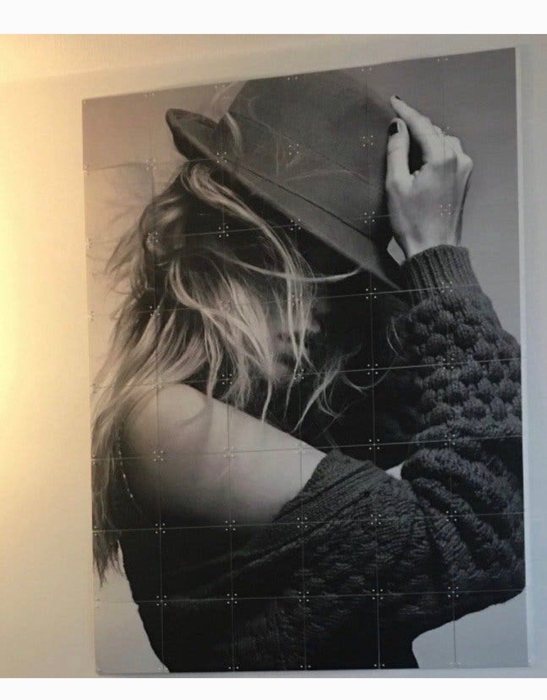 Ixxi wanddecoratie 120x160 cm vrouw met hoed, Meerkleurig, Ophalen of Verzenden, Zo goed als nieuw, Wandbord of Wandpaneel
