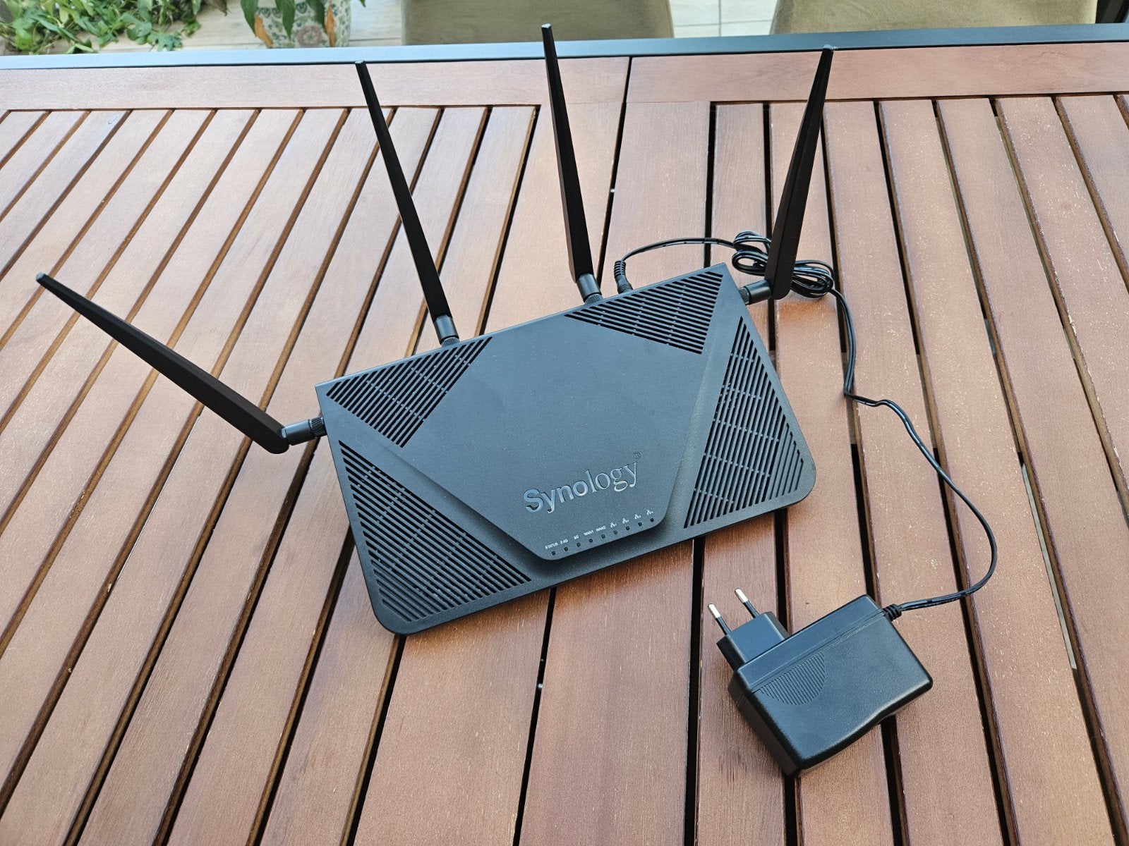 Synology RT2600ac Wireless Router, Computers en Software, Routers en Modems, Zo goed als nieuw, Router, Ophalen of Verzenden