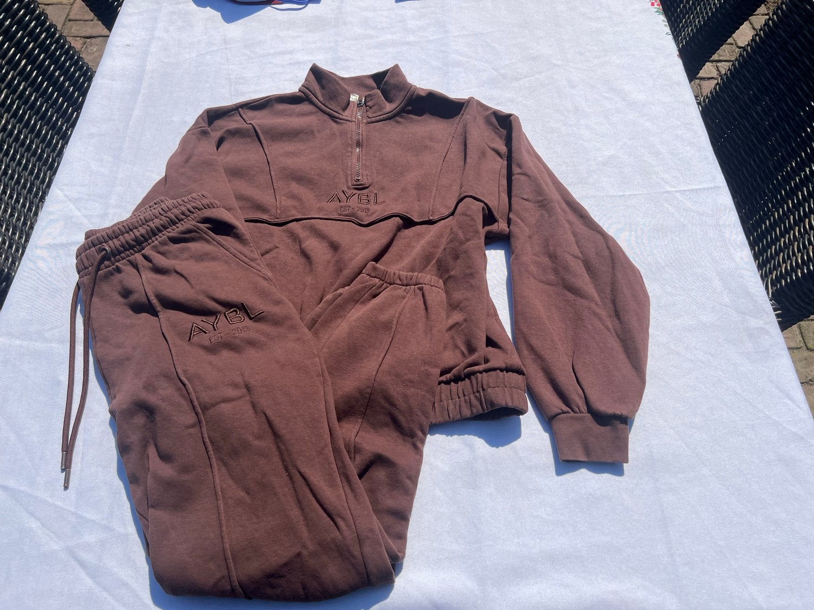 Aybl Joggingpak Bruin Maat S, Ophalen of Verzenden, Zo goed als nieuw, Maat 36 (S), Bruin