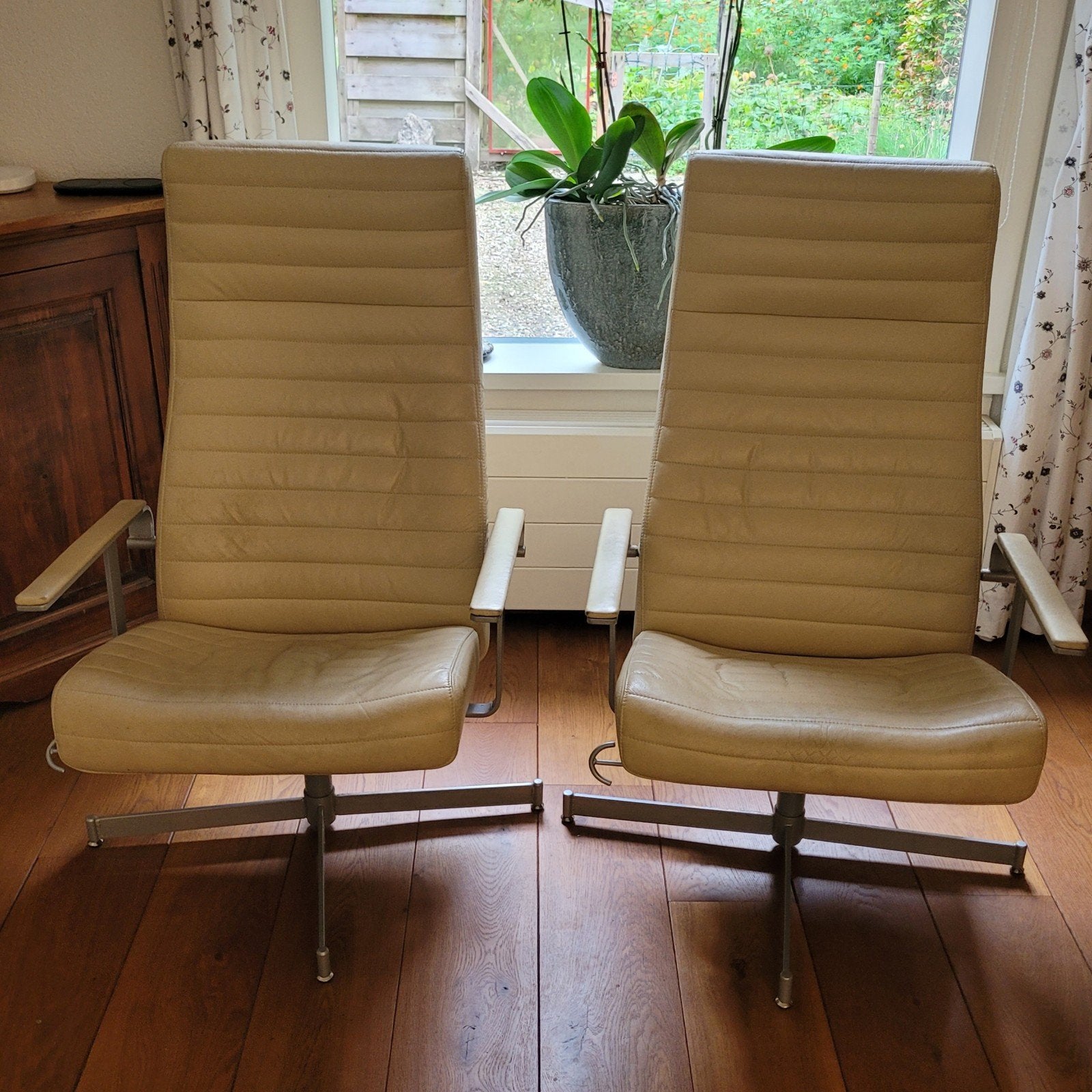 2 relax fauteuils, leren bekleding, Huis en Inrichting, Ophalen, Gebruikt, 75 tot 100 cm, 50 tot 75 cm