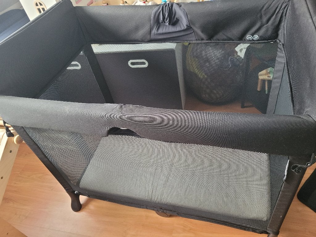 Bugaboo Stardust Campingbed Zwart, Kinderen en Baby's, Babywiegjes en Ledikanten, Ophalen, Gebruikt, Reisbedje
