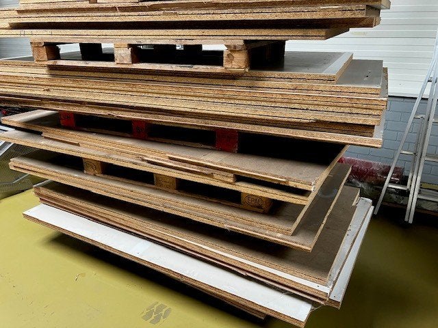 Vloerplaten entresol 100m2, Ophalen, Gebruikt, Hout, 20 tot 50 mm