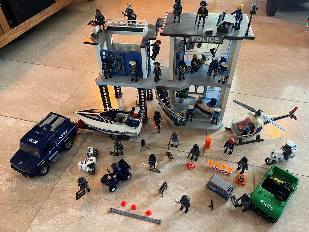 Playmobil politie bureau, motor, auto etc., Ophalen, Gebruikt, Complete set
