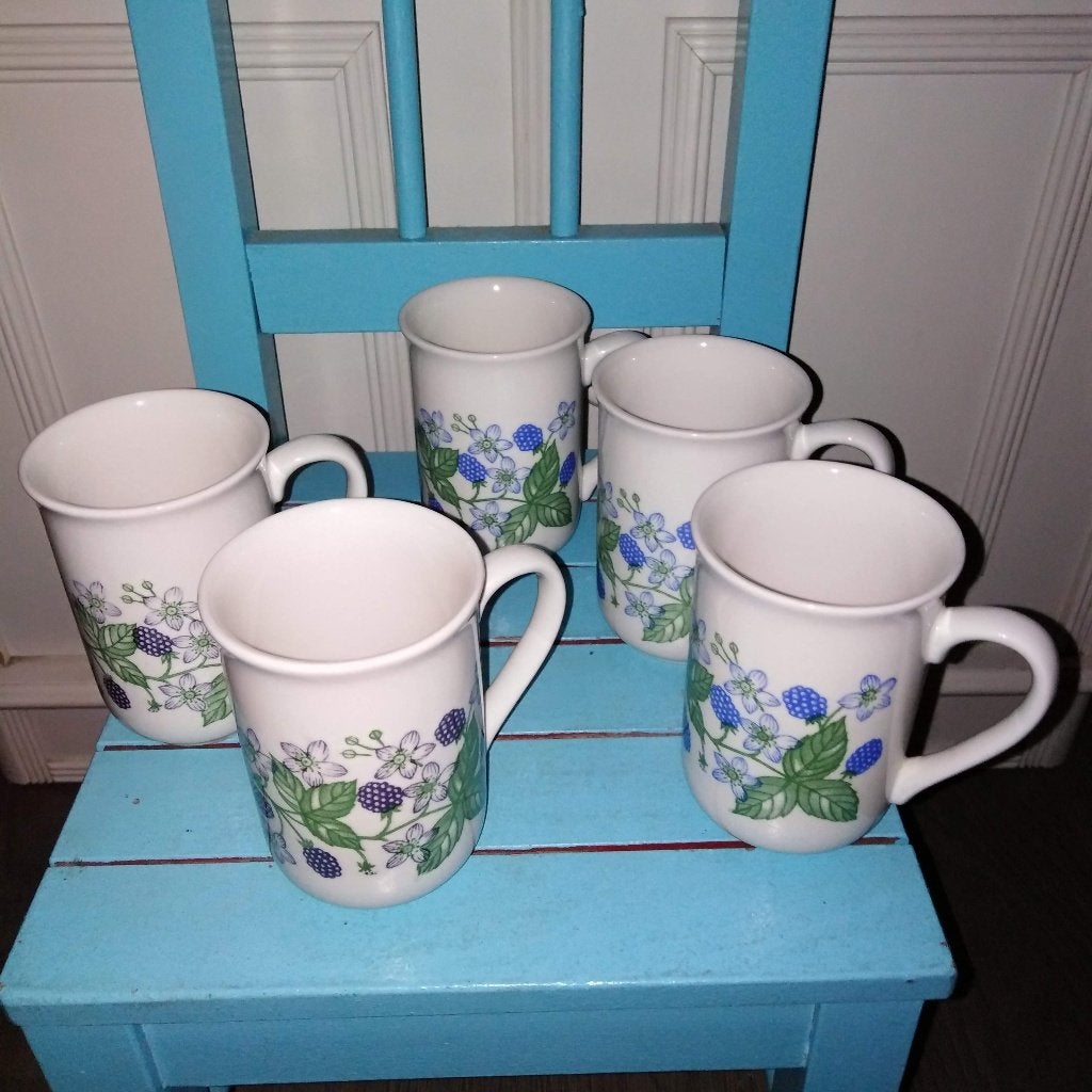 Mooie mokken met bramen print - Churchill England 5 stuks, Ophalen, Gebruikt, Mok, Overige stijlen
