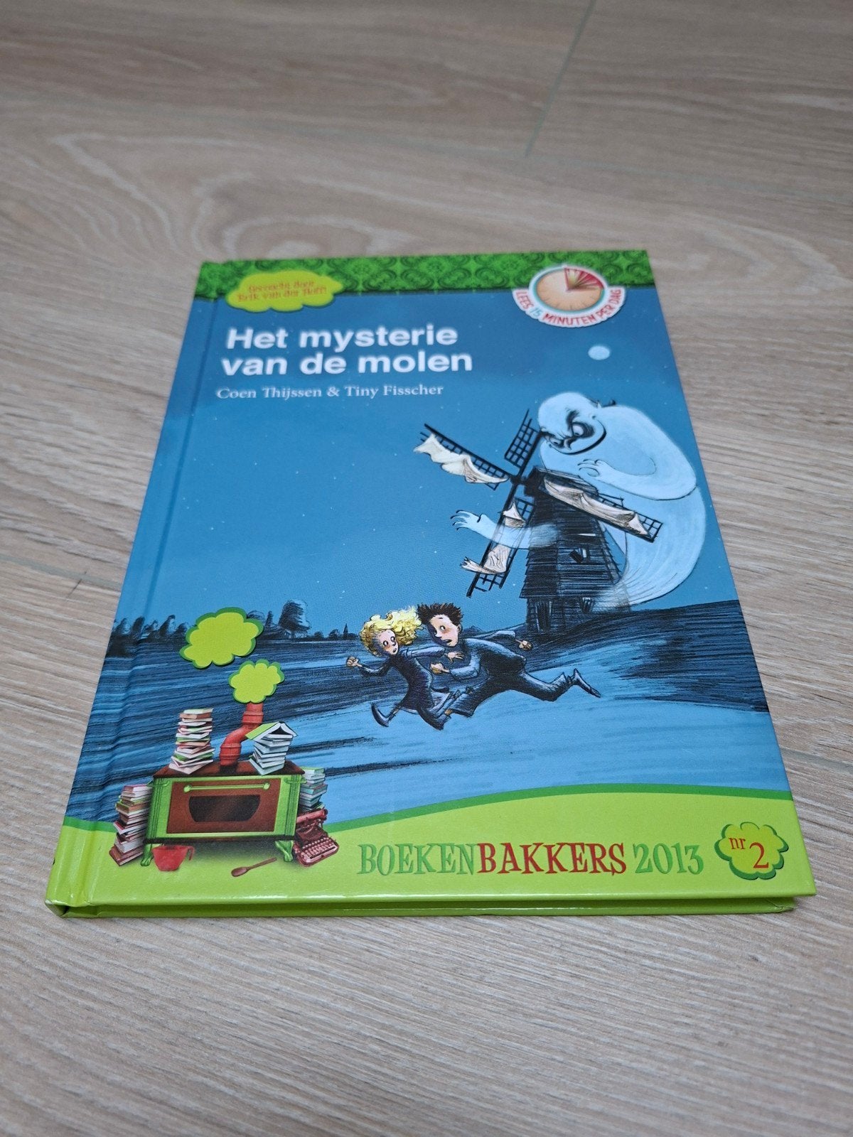 Boek Het mysterie van de molen - Koen Thijssen, Fictie algemeen, Ophalen of Verzenden, Zo goed als nieuw, Koen Thijssen; Tiny Fisscher
