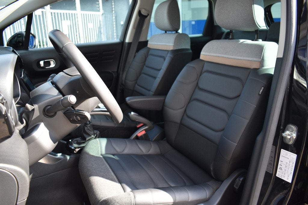 Citroën C3 Aircross PureTech 110 Plus Navi | Leder | Airco, Voorwielaandrijving, Gebruikt, 1199 cc, Bedrijf