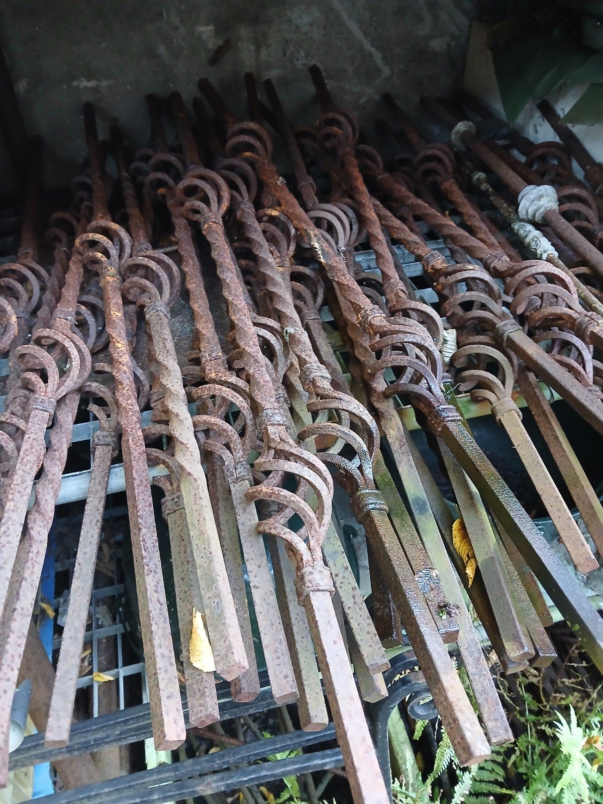 Smeedijzeren trapspijlen Antiek model v trap balustrade hek, Ophalen, Nieuw