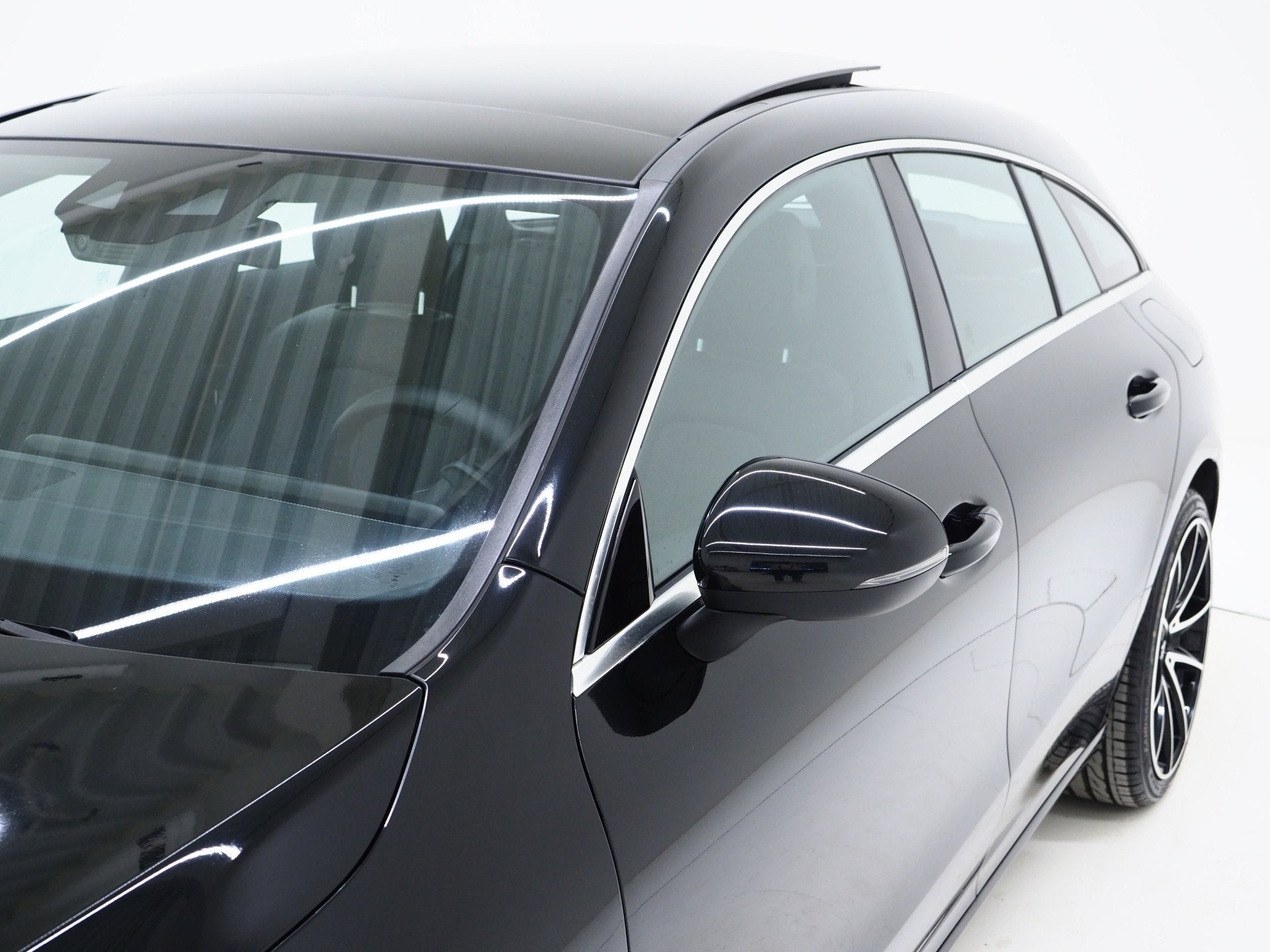 Mercedes-Benz CLA-Klasse Shooting Brake 250e Premium | Panor, CLA, Gebruikt, Zwart, 4 cilinders