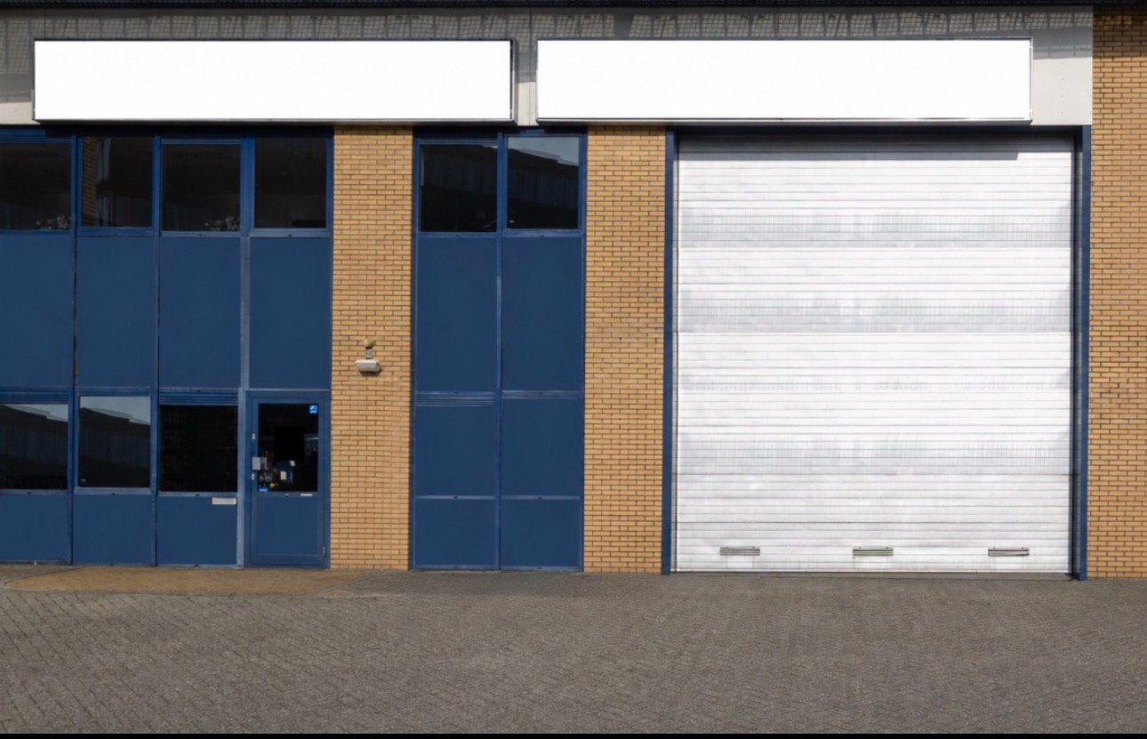Bedrijfsruimte te huur 433m2 + 4 parkeerplaatsen Amersfoort, Ophalen, Nieuw