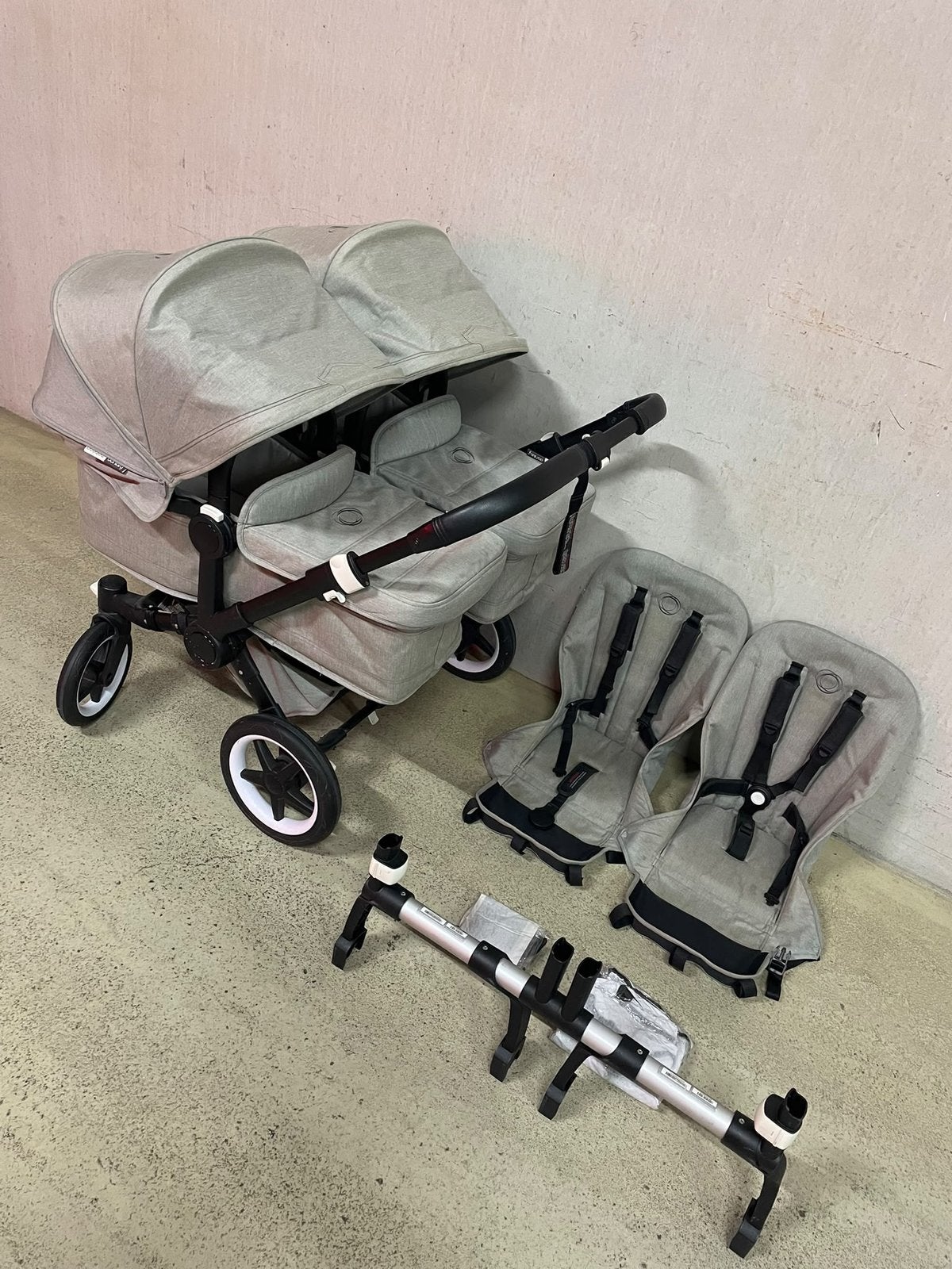 Bugaboo donkey 2 Twin mineral light grey, Support@bugaboo.com, Gebruikt, Bugaboo, Ophalen of Verzenden