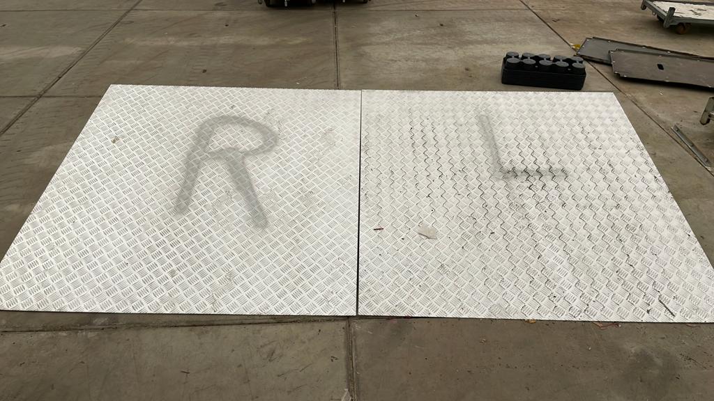 Oprijplaat, Ophalen of Verzenden, Zo goed als nieuw, Minder dan 60 cm