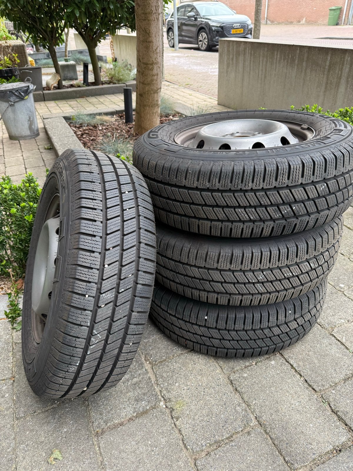 Set AllSeason banden 215/70R15C met velgen, Ophalen, 15 inch, Banden en Velgen, All Season