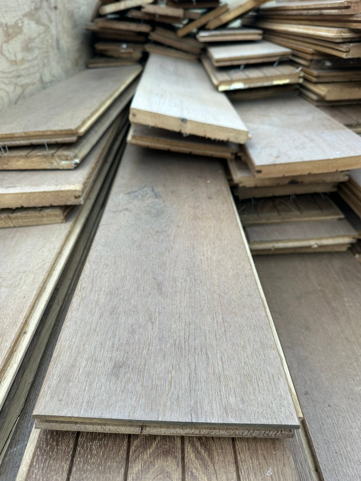 Massief eiken planken ca 20 /25 m2, Doe-het-zelf en Verbouw, Hout en Planken, Ophalen, Gebruikt, Minder dan 25 mm, Eiken