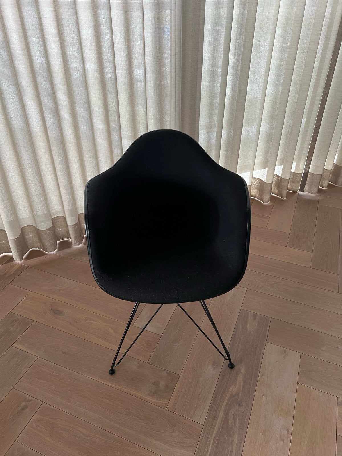 6x Vitra Eames Plastic Armchair DAW - Zwart, Ophalen, Kunststof, Gebruikt, Zwart